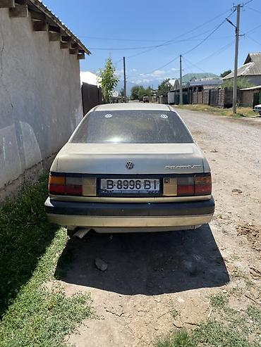 rota grid: Volkswagen Passat: 1990 г., 1.8 л, Механика, Бензин, Седан — 4