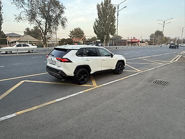 4runner 285: Toyota RAV4: 2020 г., 2.5 л, Вариатор, Гибрид, Кроссовер — 4