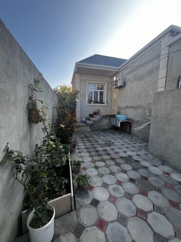 Həyət evləri və villaların satışı: 2 otaqlı, 60 kv. m, Kredit yoxdur, Yeni təmirli — 1