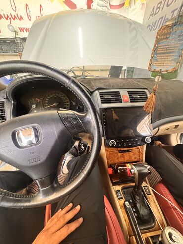 хонда аккорд 2005 цена: Honda Accord: 2004 г., 2.4 л, Типтроник, Газ, Седан