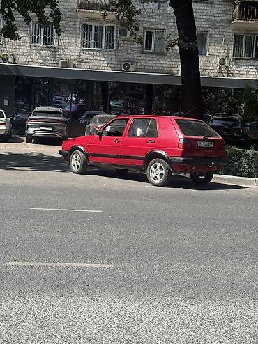 1980: Volkswagen Golf: 1988 г., Хэтчбэк — 7