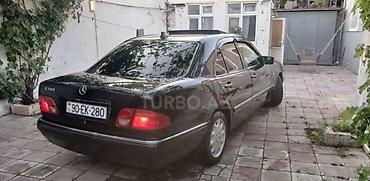 mercedes 180 b: Mercedes-Benz E 280: 2.8 l | 1998 il Sedan — 7