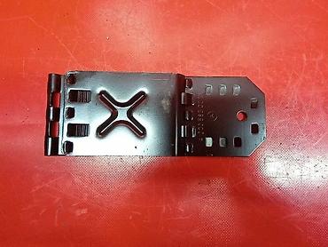 Другие детали кузова: Домкрат MERCEDES-BENZ (б/у) ОРИГИНАЛЬНАЯ КОНТРАКТНАЯ ЗАПЧАСТЬ В — 10