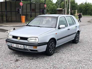 фольксваген: Volkswagen Golf: 1992 г., 1.8 л, Механика, Бензин, Хэтчбэк