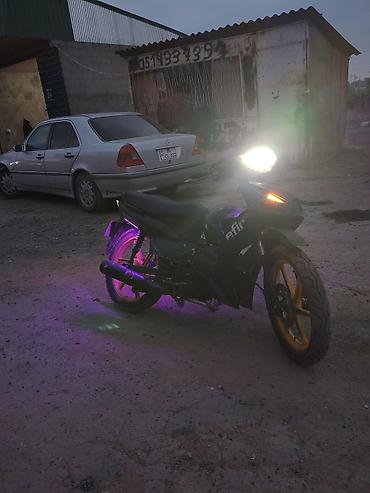 elektrikli moped ikinci el: Barter m50 üsdündə mən tərəfdən pul veriləcək - Korpus: qara rəngdə — 3