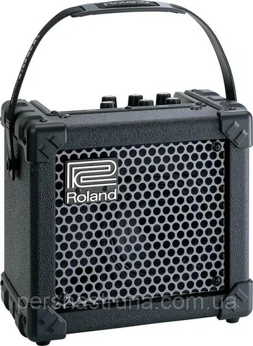 музыкальная группа: Комбик Roland MicroCube (оригинал), 7 типов COSM® моделей усилителей