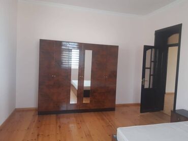 Həyət evləri və villaların satışı: 7 otaqlı, 231 kv. m, Orta təmir — 14