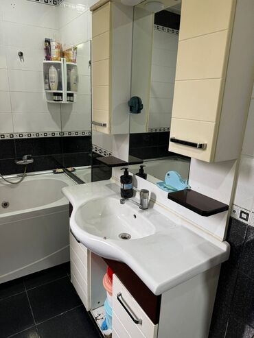 Həyət evləri və villaların satışı: Ramana qəs. 4 otaqlı, 130 kv. m, Kredit yoxdur, Yeni təmirli -da lalafo.az — 15 Həyət evləri və villaların satışı: Ramana qəs. 4 otaqlı, 130 kv. m, Kredit yoxdur, Yeni təmirli — 15