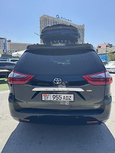 сиенна 2012: Toyota Sienna: 2019 г., Минивэн — 3