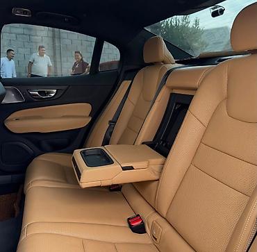 volvo 540: Volvo : 2019 г., 2 л, Автомат, Бензин, Седан — 8