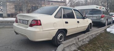 Daewoo: Daewoo Nexia: 2010 г., 1.5 л, Механика, Бензин