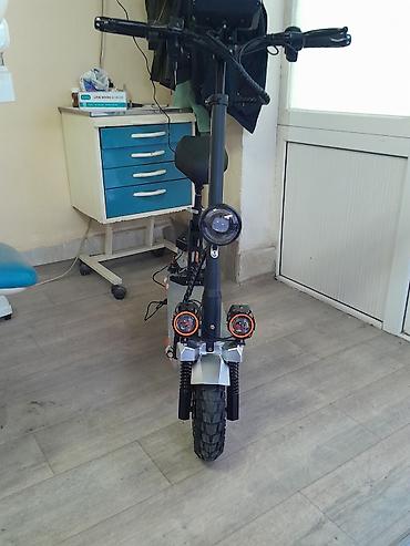 Yeni Elektrik samokat 10", 751 - 1000 Vt, > 45 km/s, Ünvandan götürmə