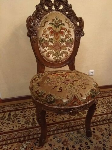 8 объявлений | lalafo.kg: Продаю иранский стол со стульями (10шт) качество шикарное!длина 3 30