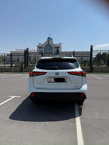 2022: Toyota Highlander: 2022 г., 2.5 л, Автомат, Гибрид, Кроссовер — 2