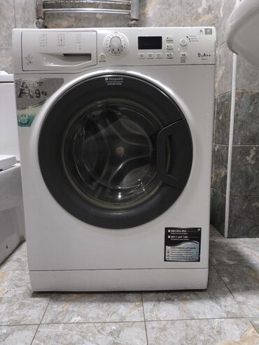 Paltaryuyan maşınlar: Paltaryuyan maşın Hotpoint Ariston, 9 kq, İşlənmiş, Avtomat, Kredit yoxdur