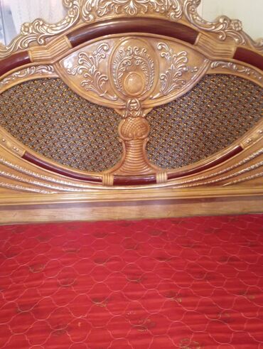 Спальные гарнитуры: Спальный гарнитур, Двуспальная кровать, Дерево, цвет - Золотой — 9