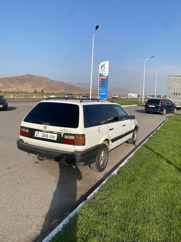 авто мотор: Volkswagen Passat: 1992 г., 1.8 л, Механика, Бензин