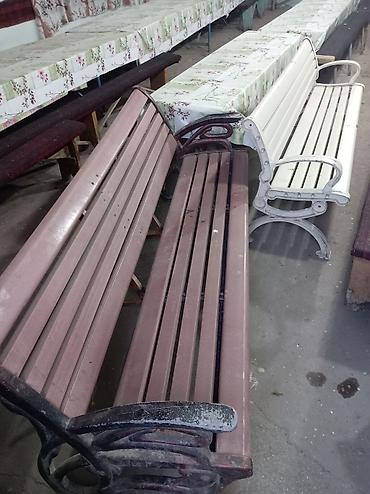 işlenmiş mebel: Metal karkaslı park skamyaları - Material: Döküm/metal yan dayaqlar — 3
