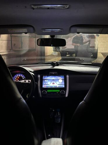 Toyota: Toyota Corolla: 1.5 l | 2015 il — 3