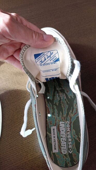 Krasofkalar və idman ayaqqabıları: Converse - Chuck Taylor. Orijinal krossovkalar. Nadir rəng. 44 razmer -da lalafo.az — 8 Krasofkalar və idman ayaqqabıları: Converse - Chuck Taylor. Orijinal krossovkalar. Nadir rəng. 44 razmer — 8
