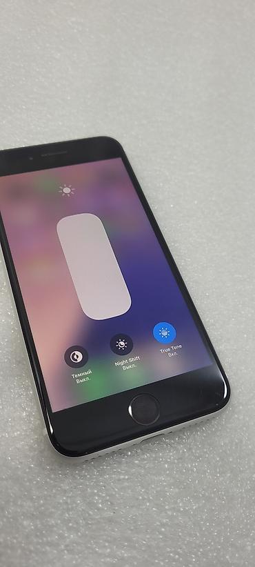 Apple iPhone: IPhone SE 2020, Б/у, 128 ГБ, Белый, 77 % — 1