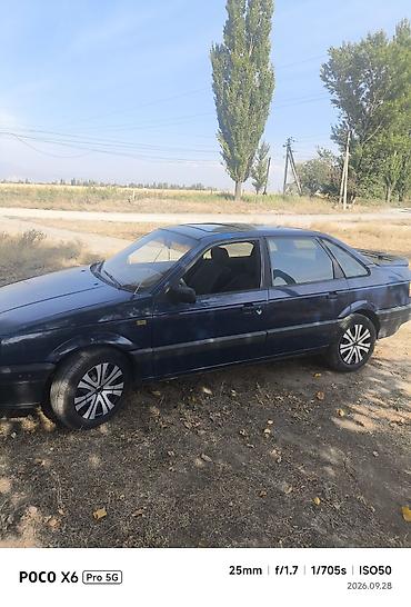 кран гусь купить бу: Volkswagen Passat: 1991 г., 2 л, Механика, Седан — 3