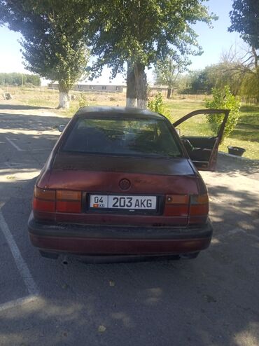 продажа хендай акцент: Volkswagen Vento: 1993 г., 1.8 л, Механика, Бензин, Седан