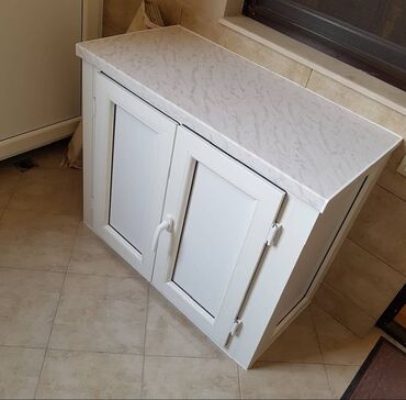 Mebellərin yığılması: Plastik Şkaf balkonda və ya blokda istifadə olunan yeri faydalı — 12