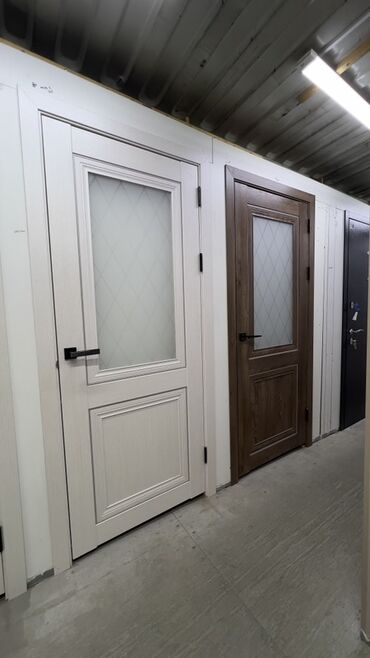 дверь на дом: Solid doors