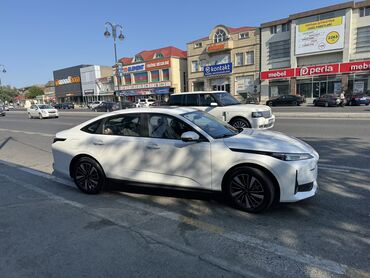 Changan: Changan : 1.5 l | 2024 il Sedan — 2