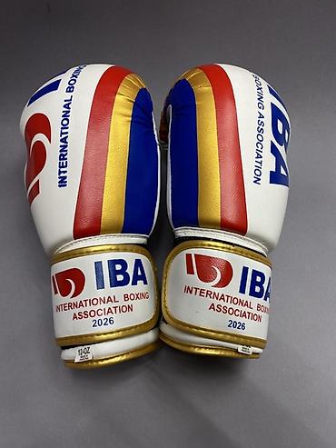 Перчатки: Боксерские перчатки IBA (International Boxing Association) 2026, 12 oz — 2
