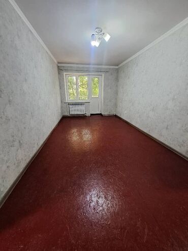 ищу квартиру в сокулуке: 2 бөлмө, 42 кв. м, Хрущевка, 3 кабат, Косметикалык ремонт