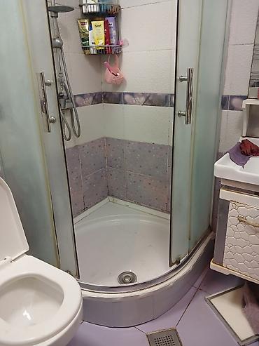 Duş poddonları: Fiber Akril material. Ölçü və modellər mövcuddur. Çatdırılma və montaj — 8