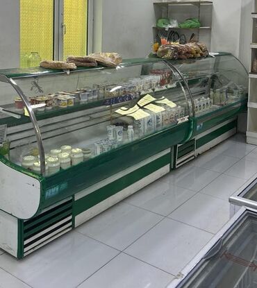 soyuducu maşın: Aynur 4540 💫 Vitrin soyuducu 2 ədəddir. 1 ədədi 250 azn.2 ci