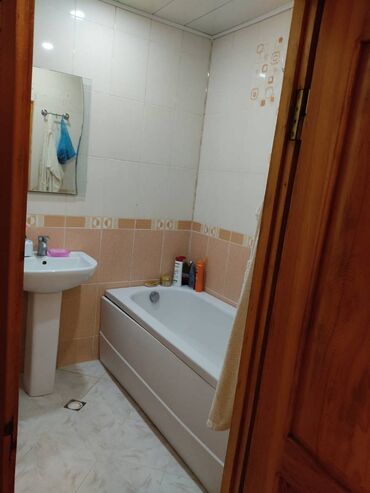 Köhnə tikili: Bakı, 3 otaqlı, Köhnə tikili, m. Neftçilər, 80 kv. m — 12