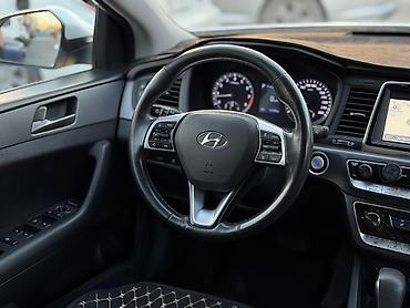 Hyundai: Hyundai Sonata: 2018 г., 2 л, Автомат, Газ, Седан — 11