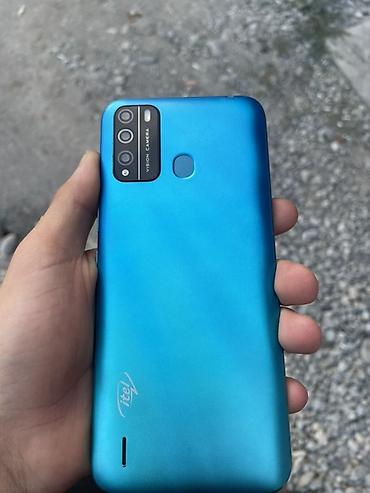 Mobil telefonlar: Itel Vision seriyası smartfon İtel vision 1 pro Karapkası və adapteri — 2
