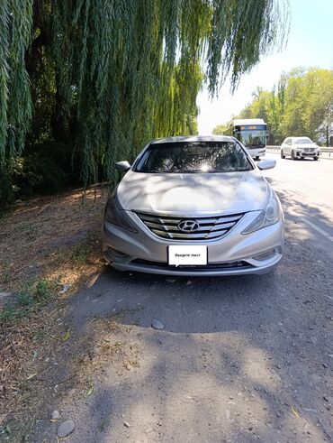 меняю дом на авто: Hyundai Sonata: 2012 г., 2 л, Автомат, Газ, Седан