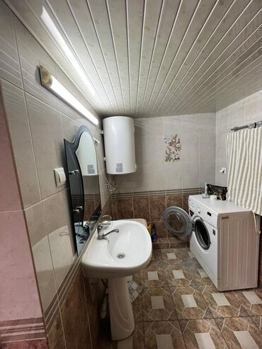 Навесы: Дом с внутренним двором и навесами - Благоустроенный закрытый двор — 10