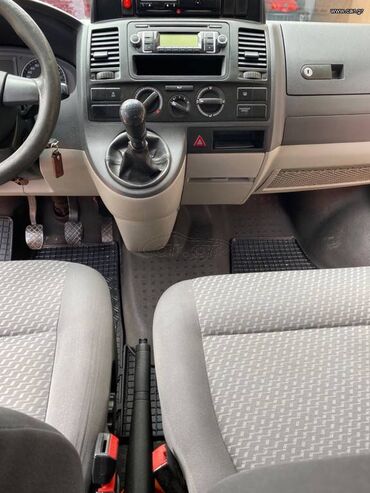 Volkswagen: Volkswagen Transporter: 2 l. | 2011 έ. Πικάπ — 11