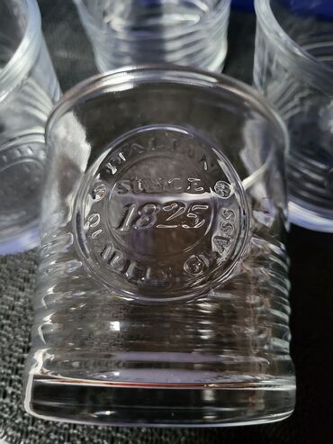 Čaše: Case vintaz,nove Italija Bormioli Rocco za zestoko pice. Case sve na na lalafo.rs — 12 Čaše: Case vintaz,nove Italija Bormioli Rocco za zestoko pice. Case sve na — 12