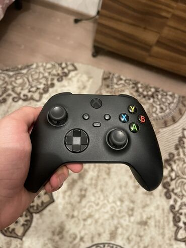 Xbox Series S: Xbox Series S oyun konsolu Xüsusiyyətlər: - Rəqəmsal (disksiz) model — 4