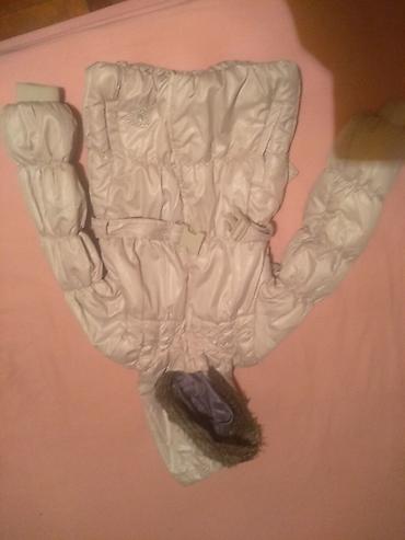 Верхняя одежда: Продаю детские вещи на девочку. Возраст 7-9 лет — 15