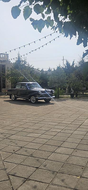 kamaz masin: Retro üslubda bəzədilmiş klassik QAZ 21 “Volqa” avtomobili — 3