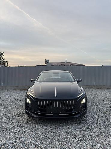 Другие автомобили: Hongqi E-QM5 Жаны электромобиль Запас хода - 430 км (фактически 400 — 1