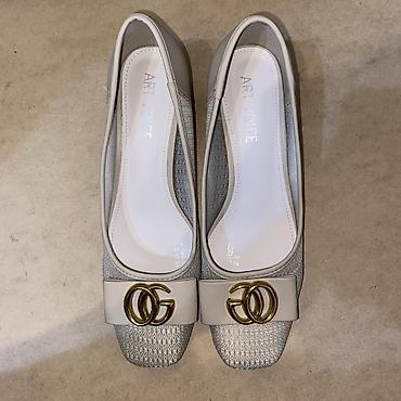 бу женские туфли: Туфли, 38, Gucci, Б/у, цвет - Бежевый — 4