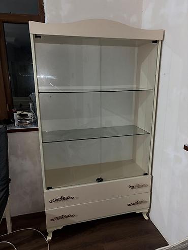 Qonaq otağı dəstləri: Komod, Masa və oturacaqlar, Divan -da lalafo.az — 12 Qonaq otağı dəstləri: Komod, Masa və oturacaqlar, Divan — 12