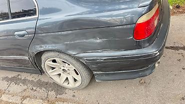 BMW: BMW 5 series: 2.8 l | 2000 il Sedan — 7