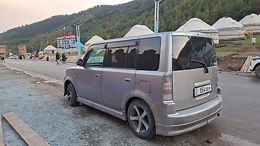 avs model 5: Toyota bB: 2005 г., 1.5 л, Автомат, Бензин, Хэтчбэк — 1
