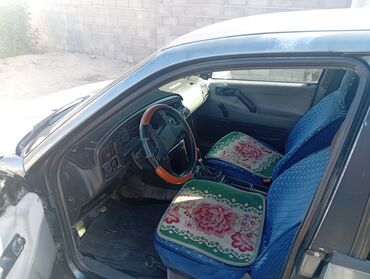 Volkswagen: Volkswagen Passat: 1989 г. — 2